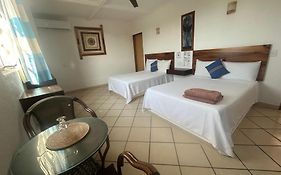 Hotel Careyes Puerto Escondido
